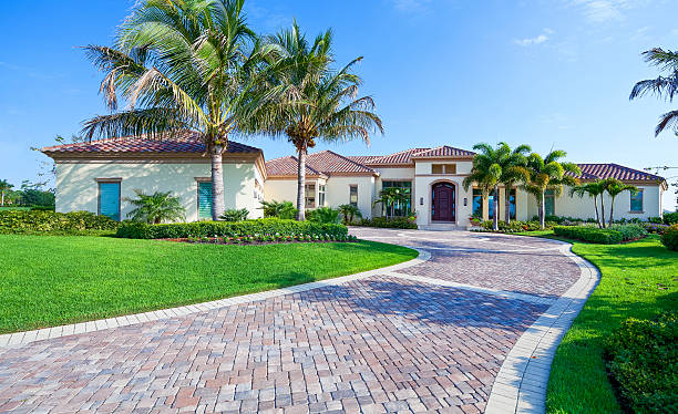 Best Interlocking Driveway Pavers  in Keewatin, MN