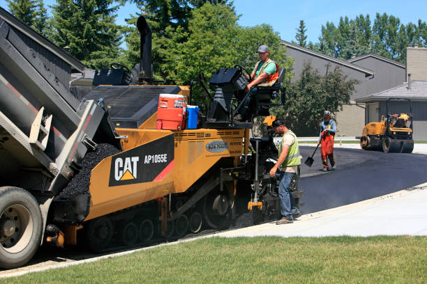 Best Cobblestone Driveway Pavers  in Keewatin, MN